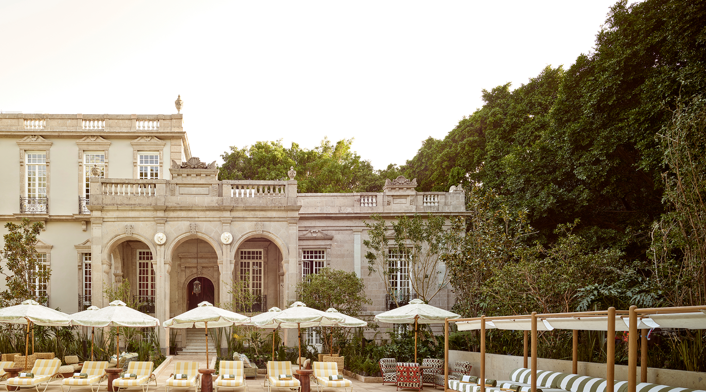 featured hospitality