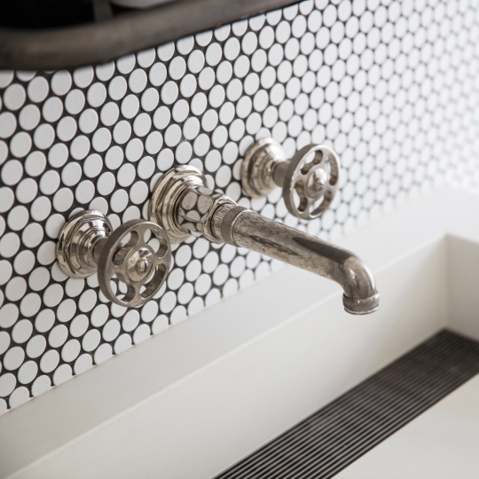 R.W. ATLAS WALL MOUNTED FAUCET IN NICKEL