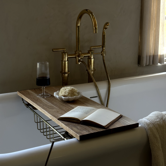 HENRY TUB FILLER IN BRASS