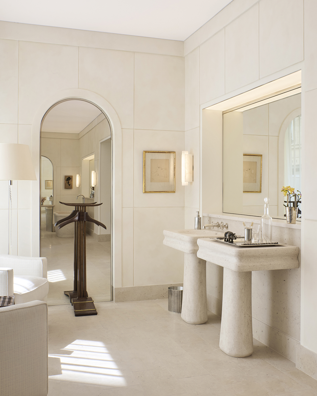 Waterworks Paris Showroom bathroom display