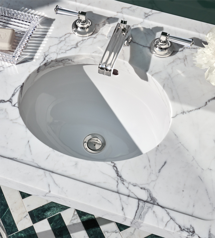 Boulevard Faucet with Crystal Lever Handles