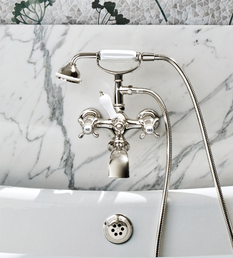 Etoile Tub Filler with Handshower and Cross Handles