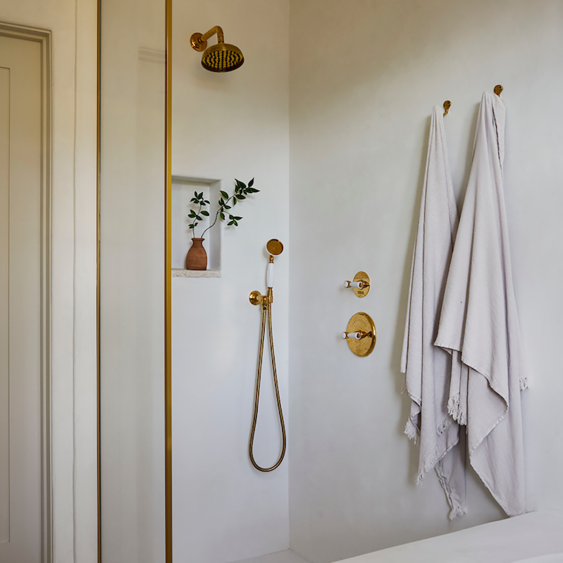 Discover Highgate Volume Control Valve Trim with White