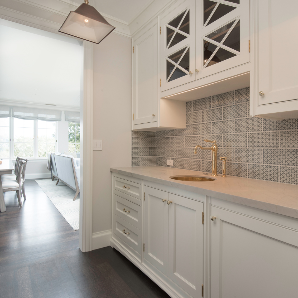 Discover Julia One Hole High Profile Kitchen Faucet, Metal Lever Handle