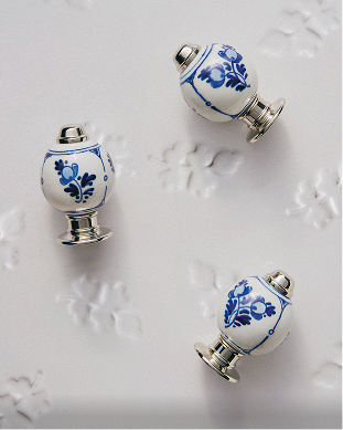 Royal Delft Knobs